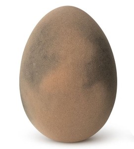 Jajko wielkanocne flokowane – beż 34 cm